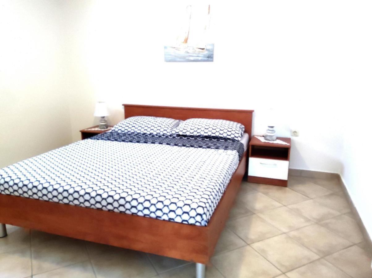 Apartment Daudi Баньоле Екстер'єр фото